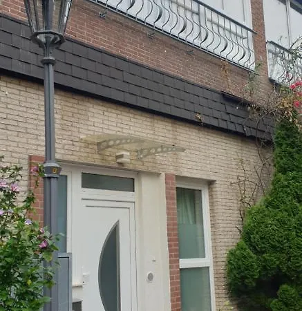 Apartment Flats-4u - Cosy, Quiet & Clean In The *