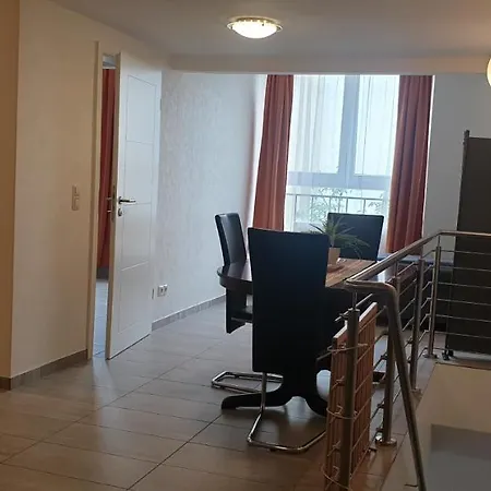 Flats-4u - Cosy, Quiet & Clean In The