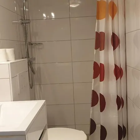 Flats-4u - Cosy, Quiet & Clean In The Bonn